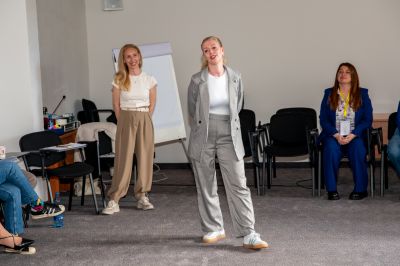 Опознавателен тренинг - емоционално свързване и активиране на екипна енергия - 4 ОУ Стою Шишков - Смолян